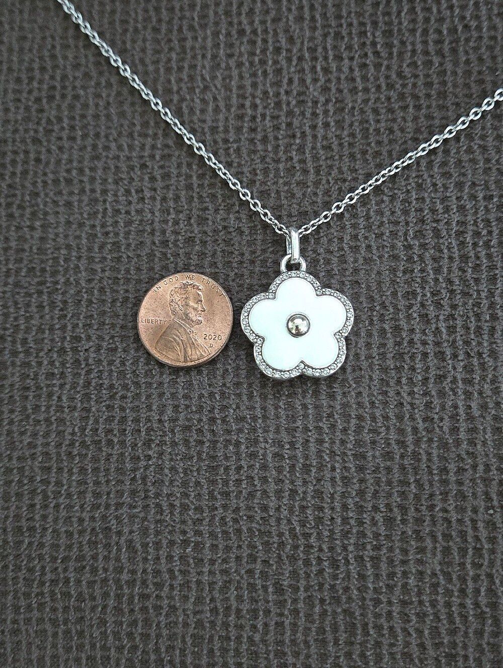 Brighton "Dazzling Love"♥️ White Flower🌸 Pendant Necklace - NWT - Picture 10 of 16